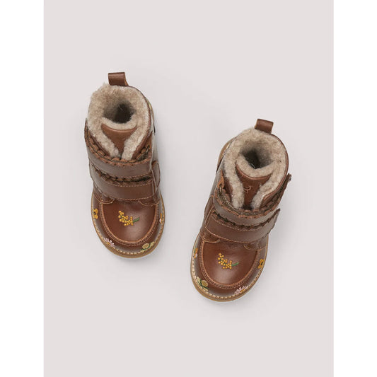 Autumn Flower Scallop Winter Boot | Hazelnut