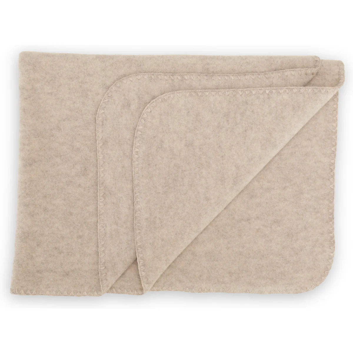 Gefaltete beigefarbene Babydecke aus Wollfleece in Sandmelange Farbton