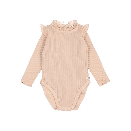 Hellrosa Langarm-Babypullover mit Rüschenkragen und Schulterdetails