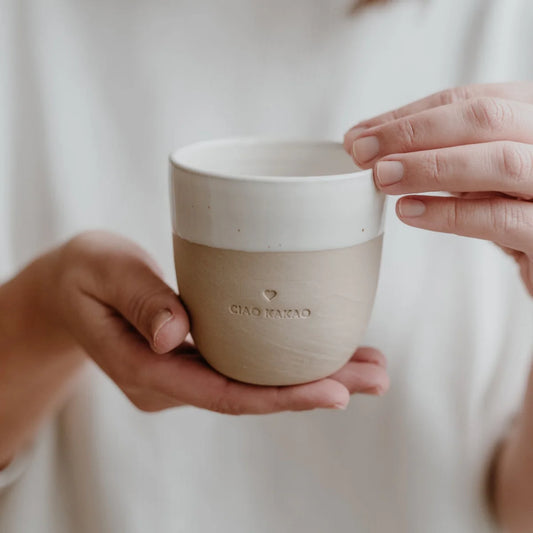 Minimalistischer Ciao Kakao Becher klein 200ml mit Herzgravur