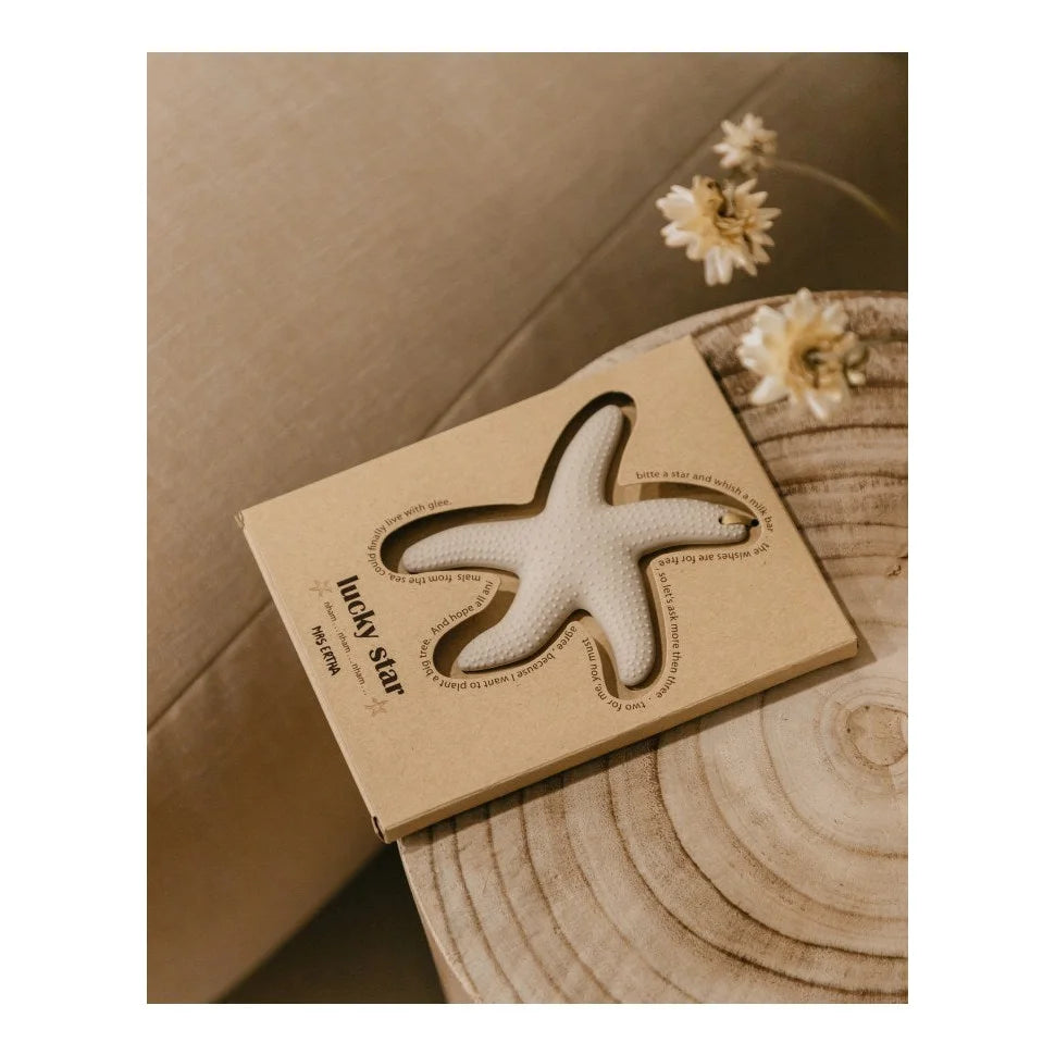 Holzbuch mit Sternchen-Ausschnitt im Produktdesign Beissring Lucky Star in Wolken-Grau
