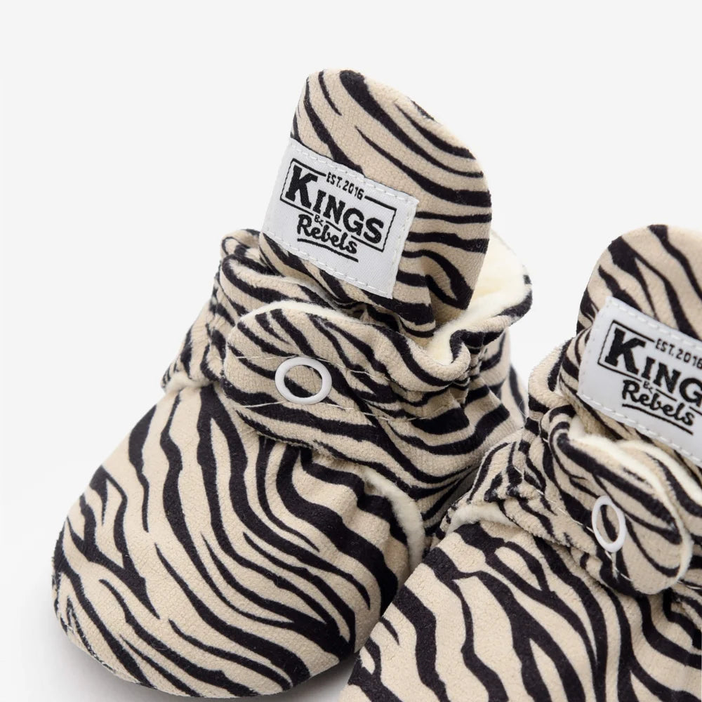 Zebra Print Baby Booties mit Kings & Rebels Tag für Babys 0-12 Monate