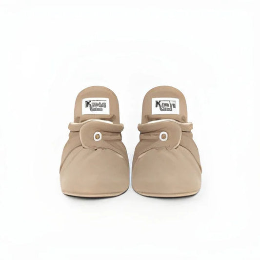 Beige Canvas Babyschuhe mit elastischen Öffnungen für Booties Gamuza Gripper