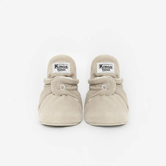 Beige Babybooties mit Kings-Branding für 12-24 Monate, Modell Gamuza Gripper