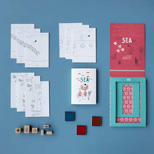 Calming Stamps - Sea: rotes Teal-Box mit Meeresmotiven und Meereslebens-Druckseiten