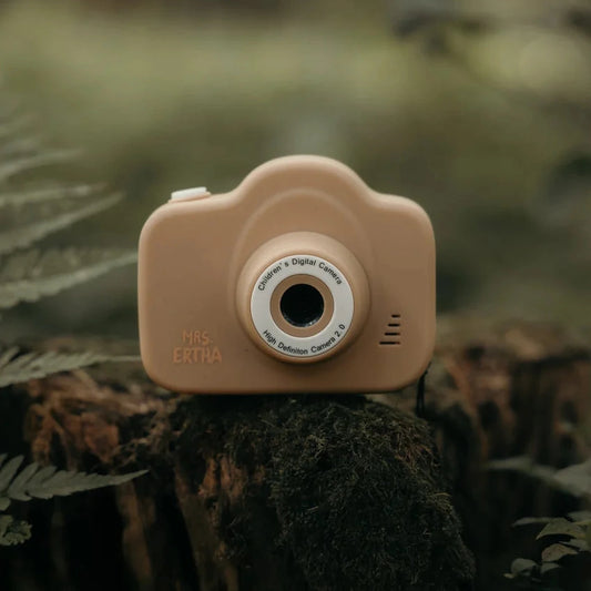 Fotocamera giocattolo rosa con anello dell'obiettivo argentato di Cam Cam per bambini