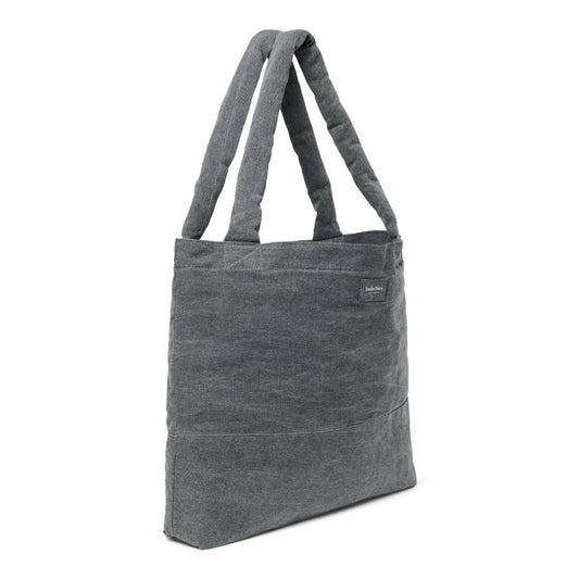 Dunkelgraue strukturierte rechteckige Tragetasche mit zwei gepolsterten Griffen