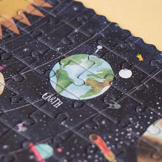 Puzzle piece mit Erde in Weltraum-Jigsaw-Puzzle für Discover the Planets Pocket Puzzle