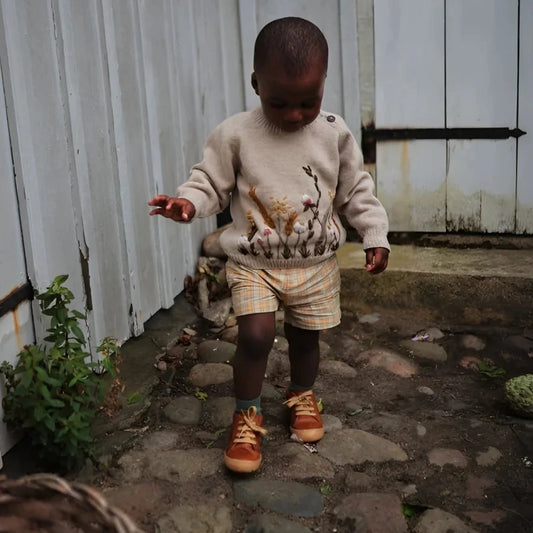 Kind in Petit Nord Desert Boot aus pflanzlich gegerbtem Wildleder