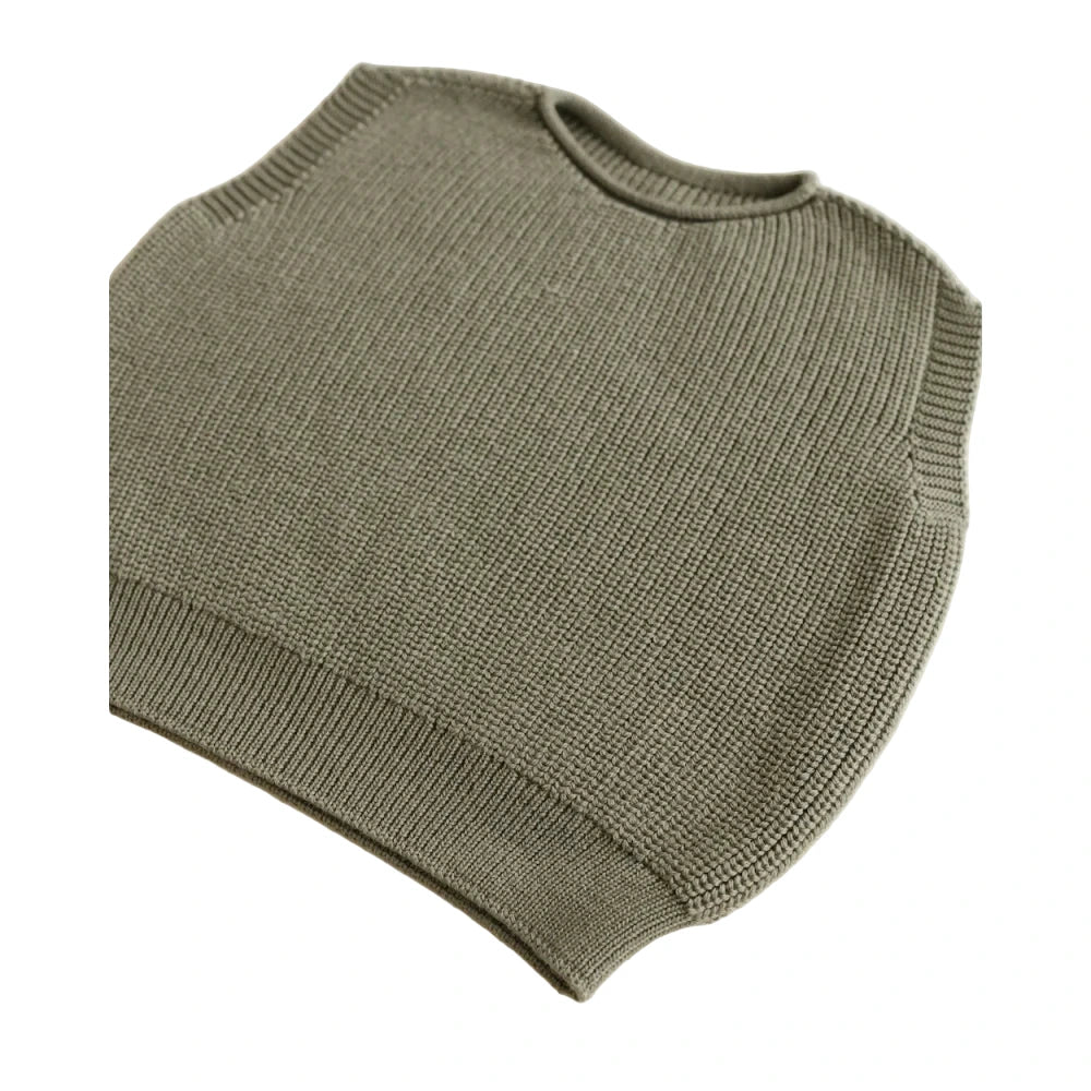 Flat-lay Kids Vest Harvey Artichoke in muted olive green with ribbed knit details