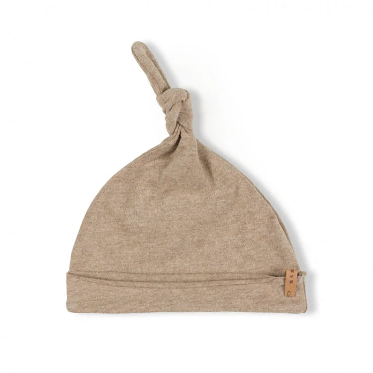Beige knotted Baby Hat from Newbie, named Pebble, ideal for newborns