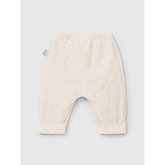 Hautwertige cremfarbene Baby-Sweatpants mit elastischem Bund und Bündchen an den Knöcheln