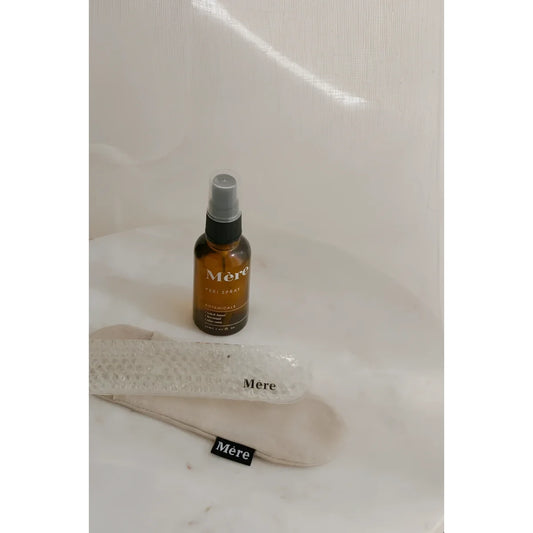 Amber-Glas-Sprayflasche und Stoffschuhe für das Produkt Peri Spray