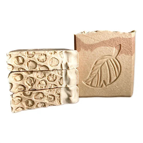 Handgemachte Seifen mit Blattmustern und Texturen, Seife Miel y Coco Duftfrei