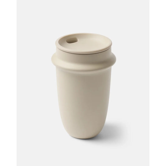 Bink Space Tumbler 500 ml in Almond (mandelbeige), Isolierbecher aus Edelstahl – Ansicht 2