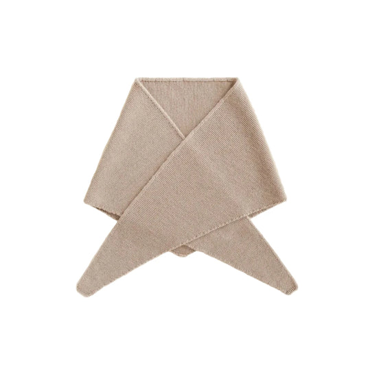 Leichter brauner gestrickter Schal mit geripptem Innenraum, Triangle Schal Josephina Sand