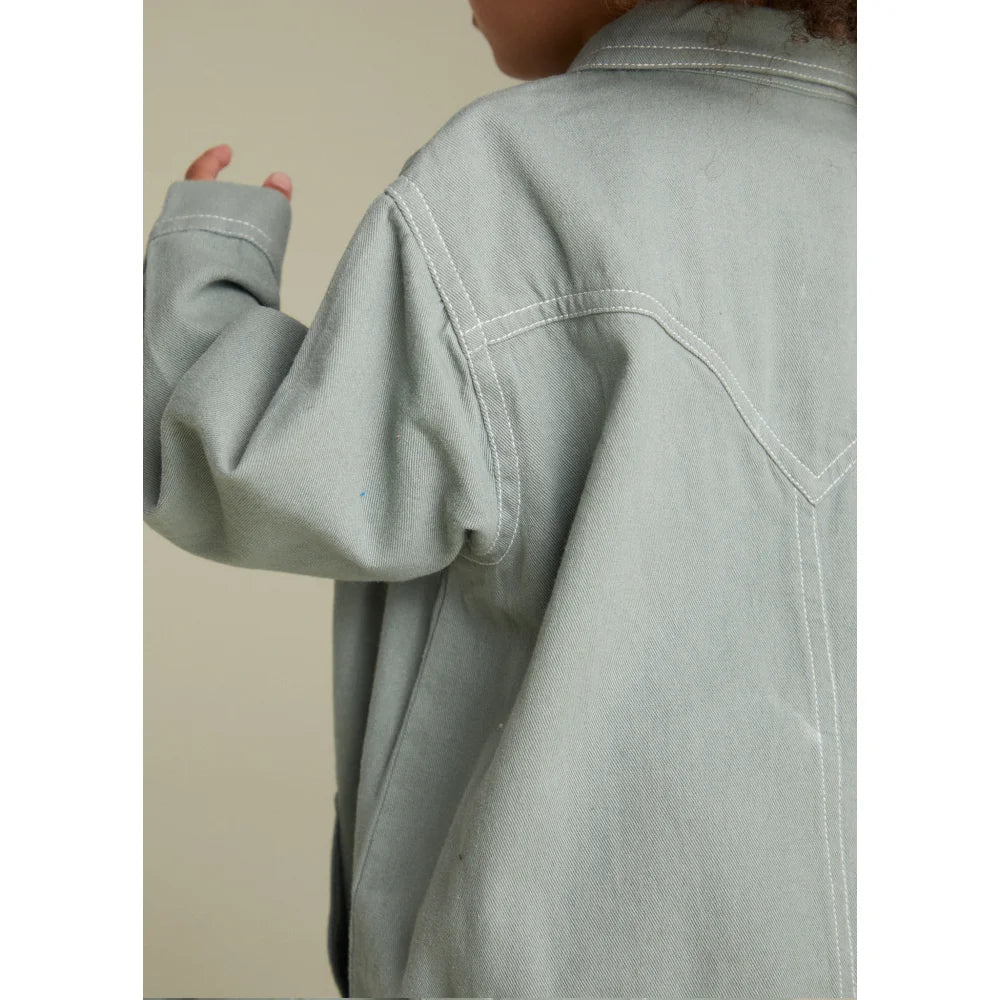 Helleblaue Denimjacke mit weißen Nähten für Western Overall Seagreen