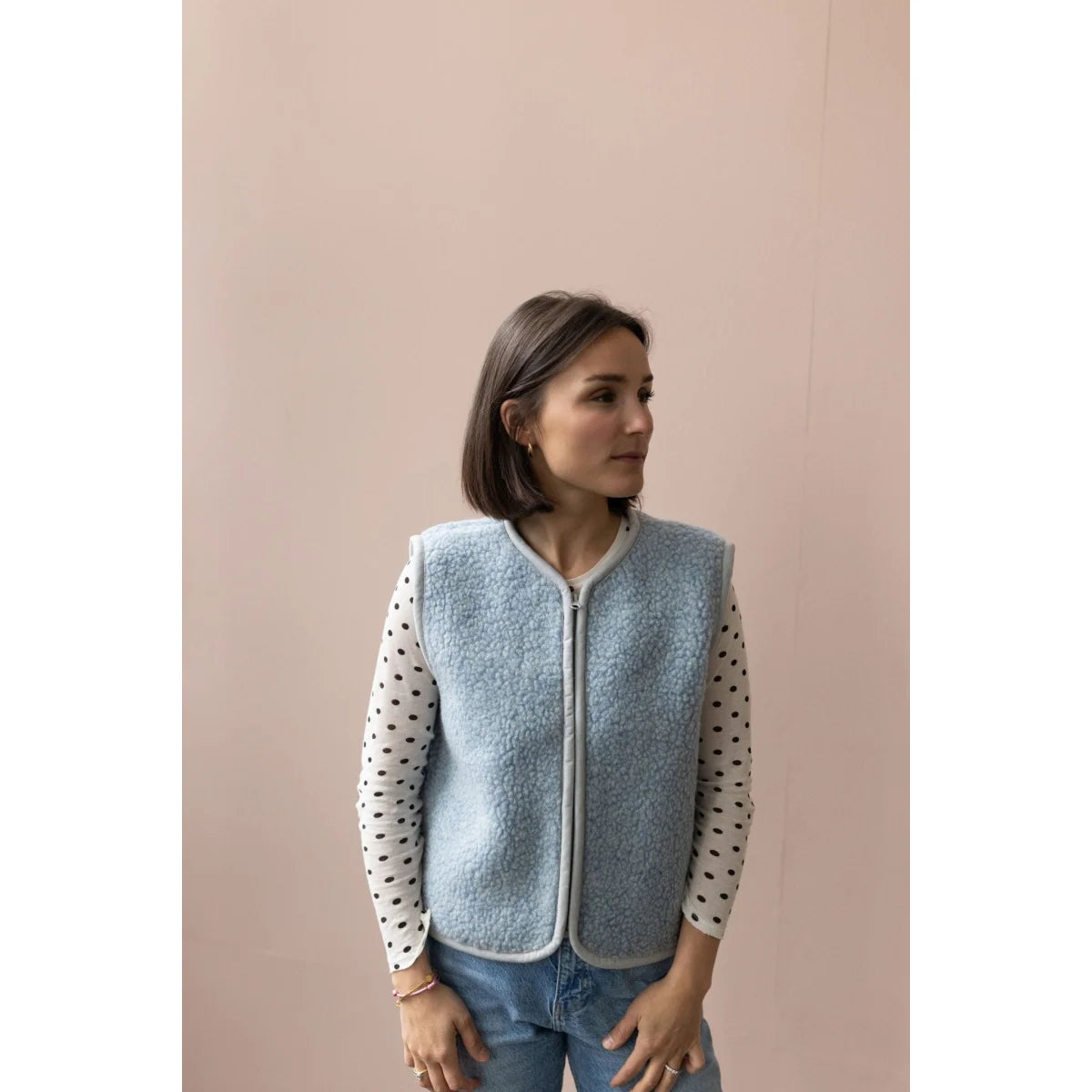 WOLLBEBI Damen-Wollweste Romi in Himmelblau