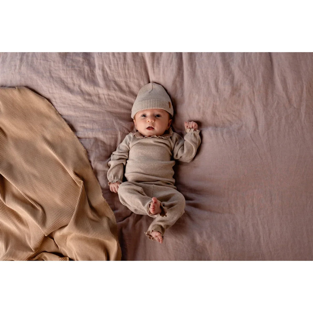 Babykleidung Grössentabelle: Welche Grösse für welches Alter?