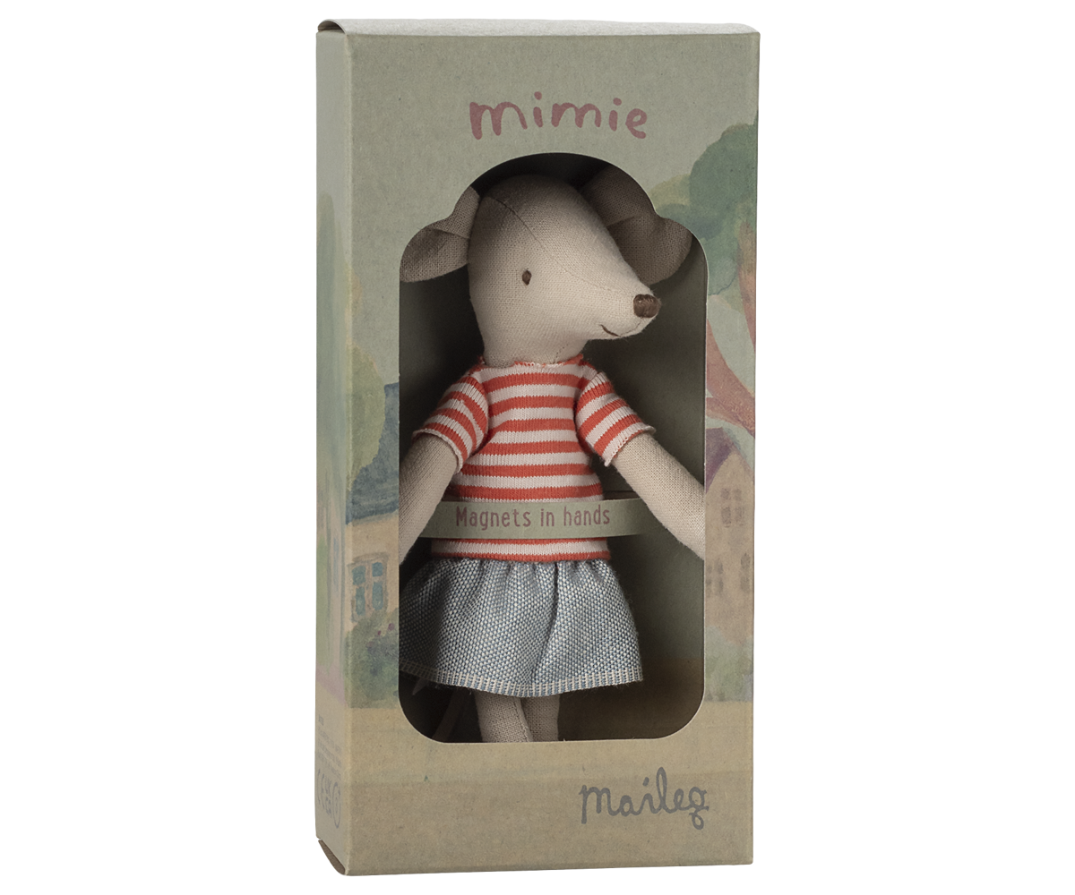 Schwester Maus, Grosse Schwester