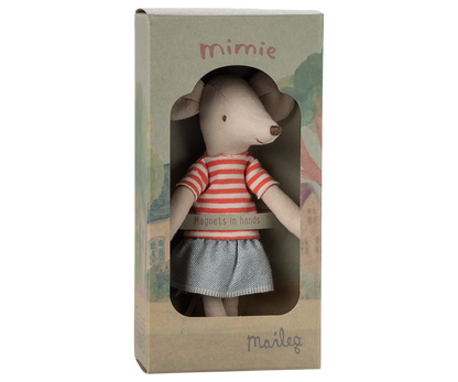 Schwester Maus, Grosse Schwester