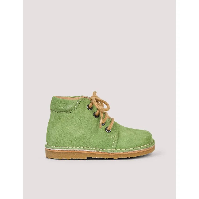Classic Boot Lettuce: Desert Boot aus pflanzlich gegerbtem Wildleder