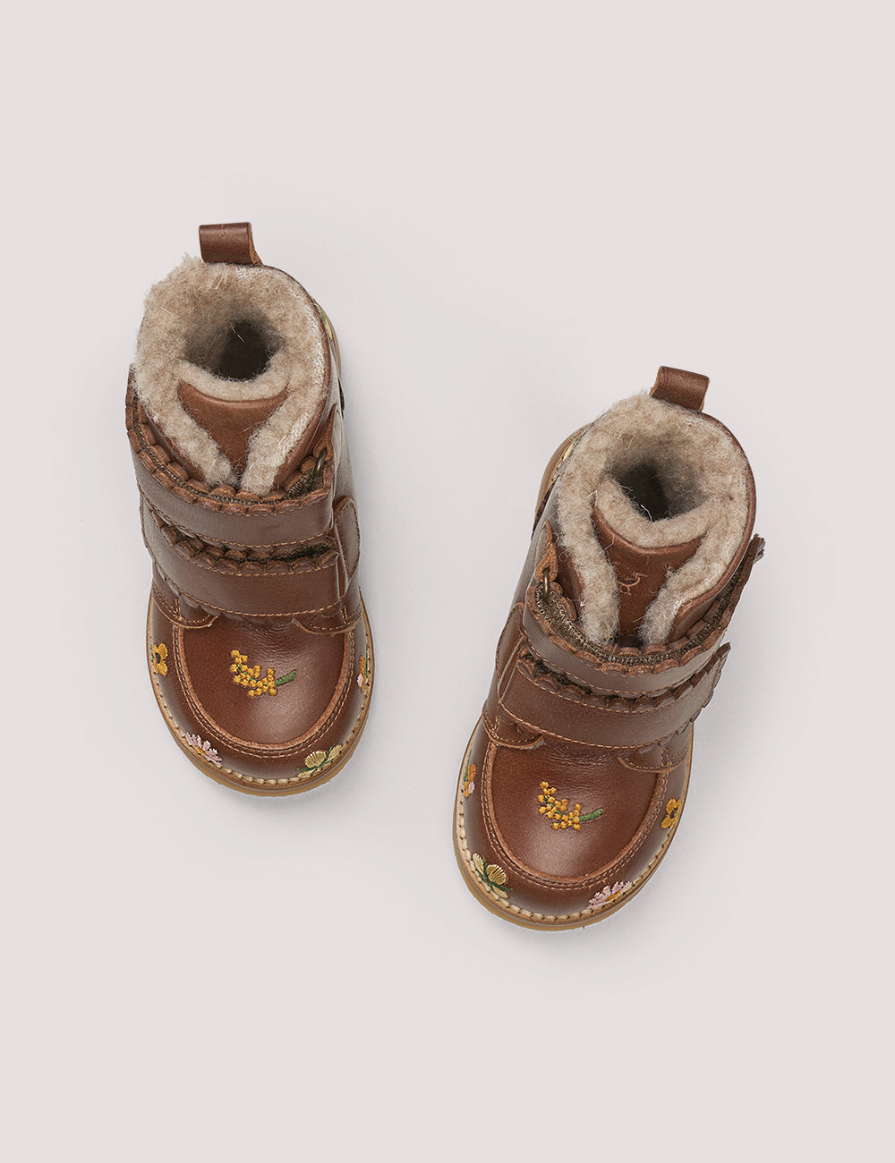 Autumn Flower Scallop Winter Boot | Hazelnut