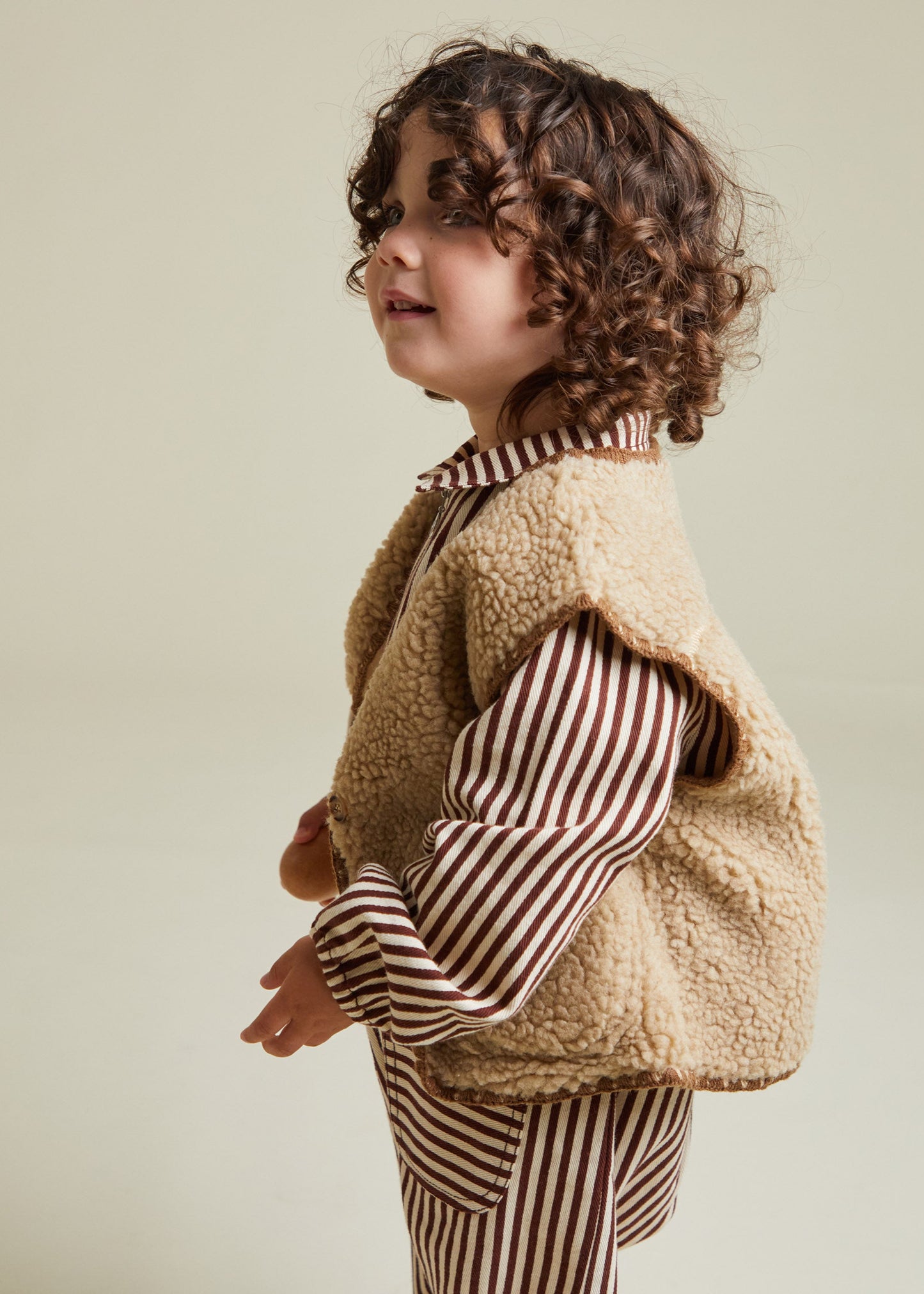 Amos Folk Gilet | Sand