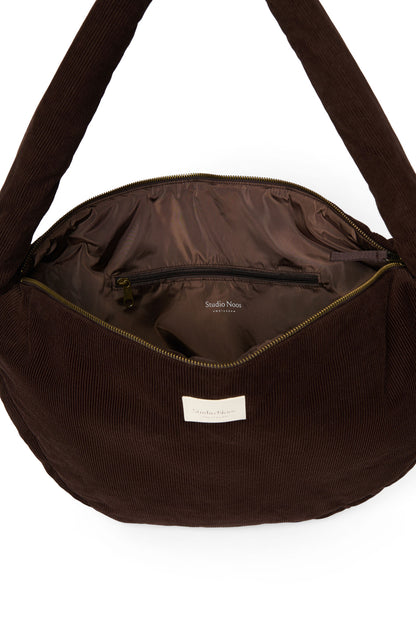 Rib Puffy Cross Body Bag | Dark Brown