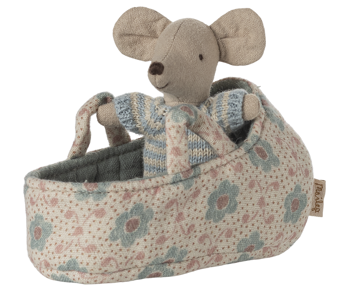 Baby mouse in carrier bag | Blue