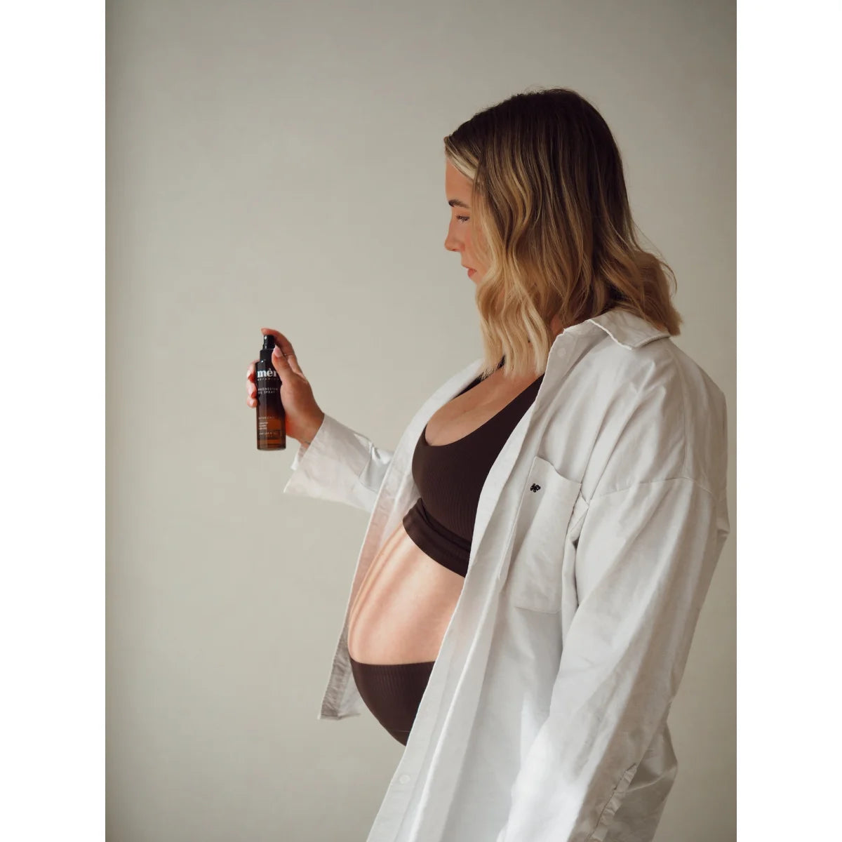 Haut Magnesiumöl-Spray 120ml in dunklem Bernsteinglas mit schwarzer Düse