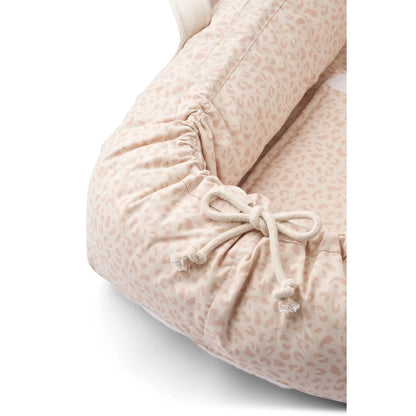 Babylift Gro mit Print Mini Leo Sandy