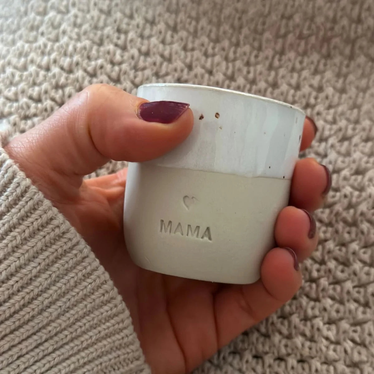 Weißer Keramikleuchter MAMA mit Herz, 70ml, ökologische Babyprodukte