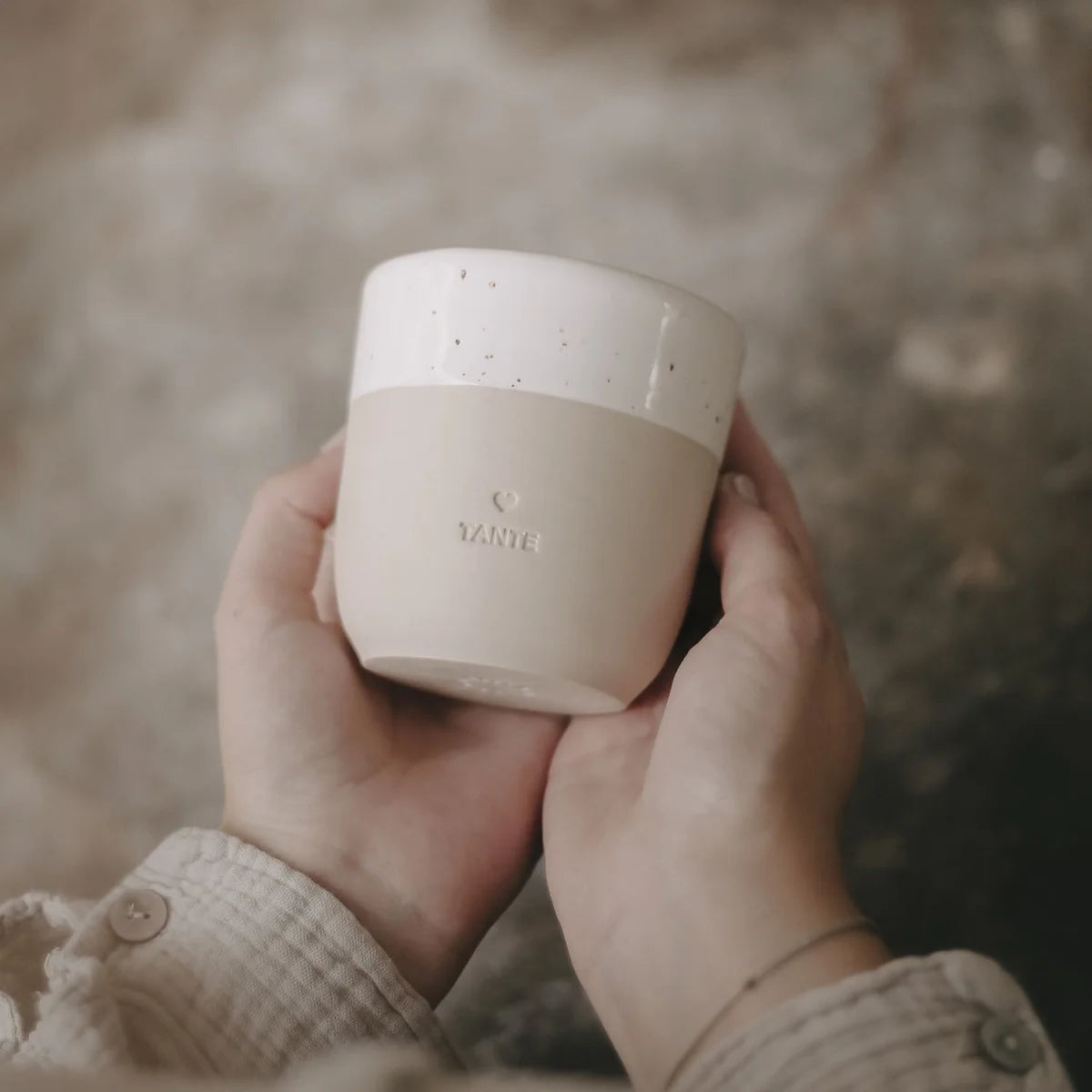 Becher Tante 320ml mit Yanie-Gravur und Herz, nachhaltig