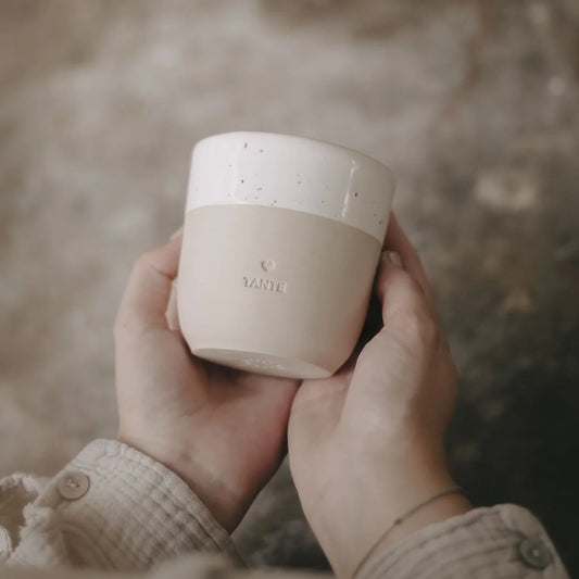 Becher Tante 320ml mit Yanie-Gravur und Herz, nachhaltig
