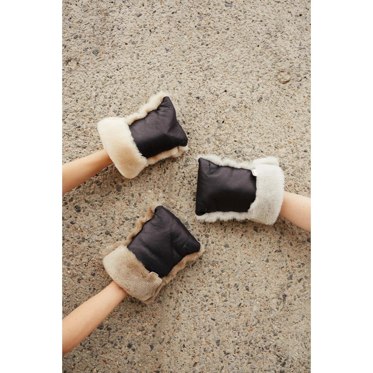 BINIBAMBA Kinderwagenhandschuhe Toast Schafsfell