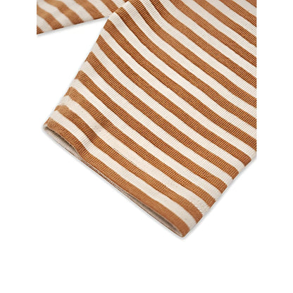 Gekürzter Ärmel von Biker Shorts Copper Stripes in Karamell-Weiß