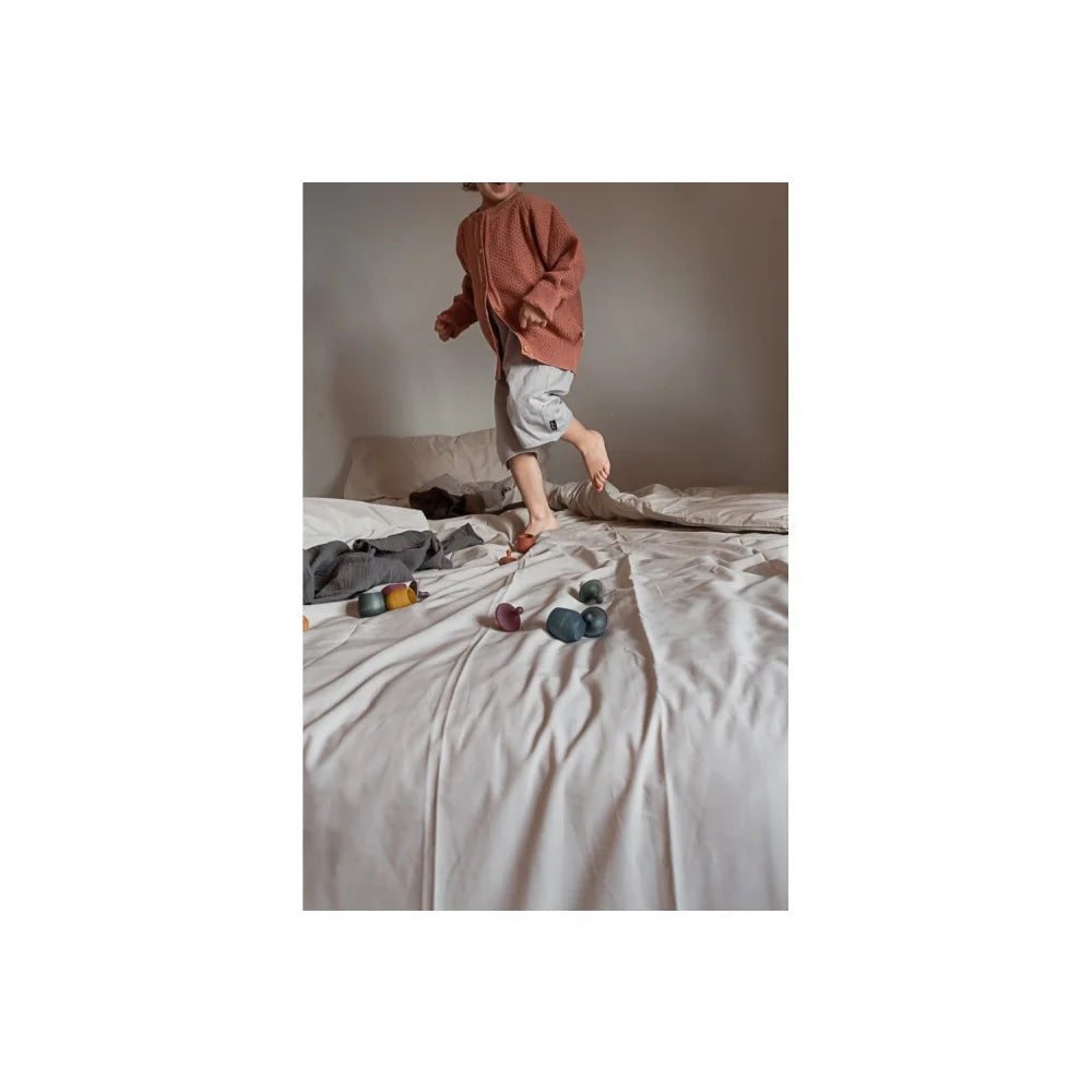 Pfirsichfarbene oversized Sweatshirt mit Rippenbündchen aus weichem Baumwollstoff