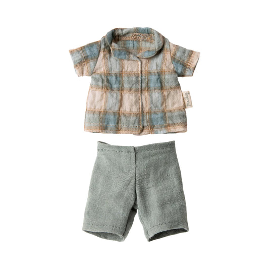 Bluse und shorts größe 1 in softem blau und beige mit feinem strick und nachhaltige babykleidung schweiz