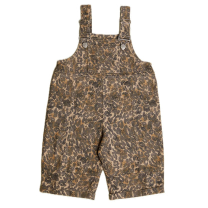 Blythe Leopard Dungaree: braune und beige Leopard-Print Denim-Overalls mit verstellbaren Trägern
