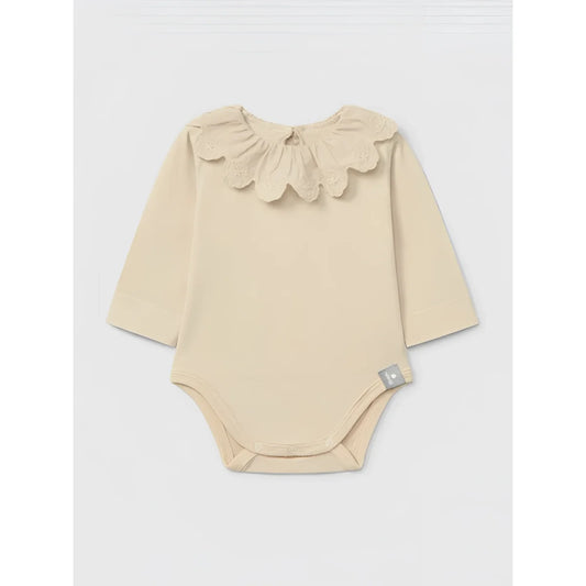 Snug Body mit Rüschenkragen in Beige – Ansicht 1
