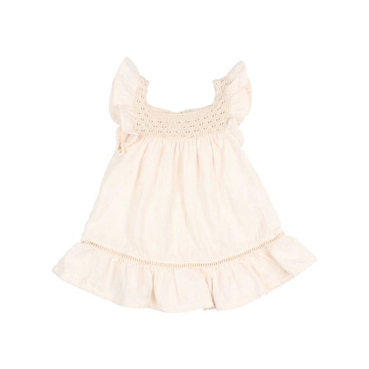 Cremefarbenes ärmelloses Kleid mit gerüschtem Saum und gerafftem Oberteil