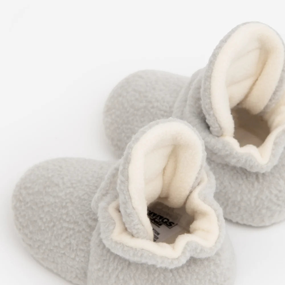 Graue flauschige Booties Teddy 12-24 Monate mit weißem Futter
