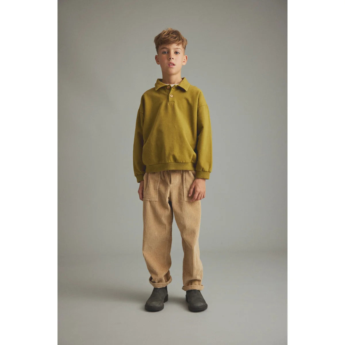 Cozmo Cordhose Salem in Stone aus breitem Bio-Baumwollcord
