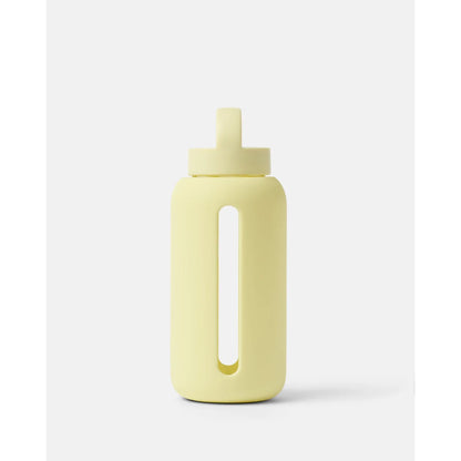 Bink Day Bottle Classic in Butter (buttergelb), Glas-Trinkflasche mit Trinkmarkierungen