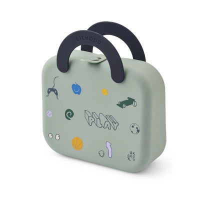 Mintgrüne liewood faltbare elara lunchbox play dusty peppermint mit navy blauem griff und spielerischen aufklebern