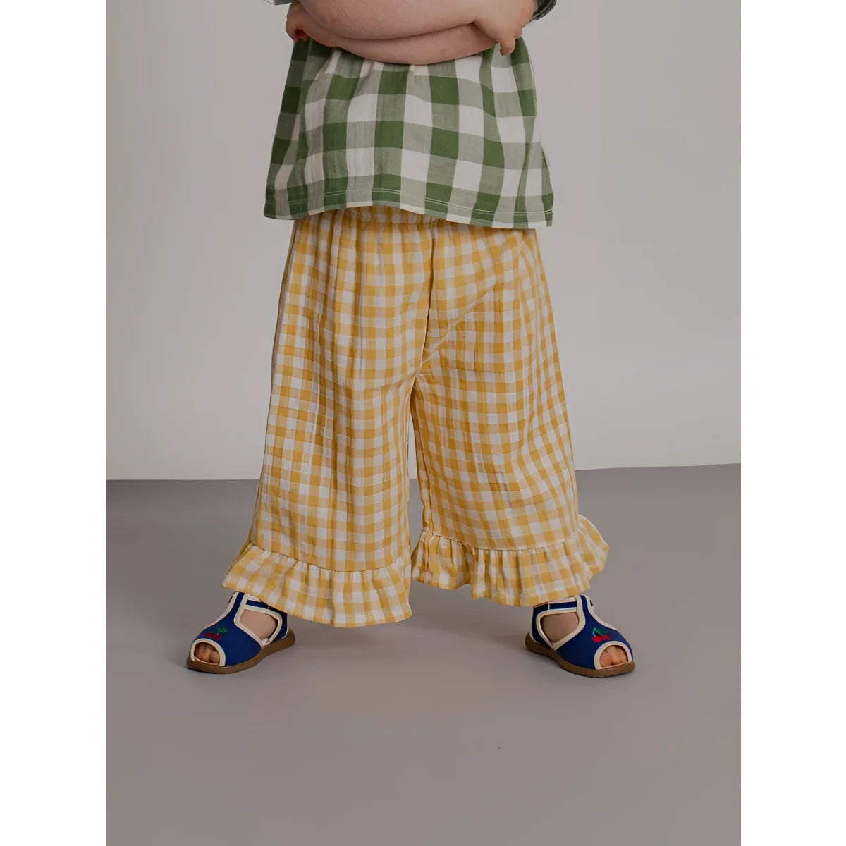 Frill Culottes Honeycomb Gingham: gelb-weiße Karo-Shorts mit Rüschensaum