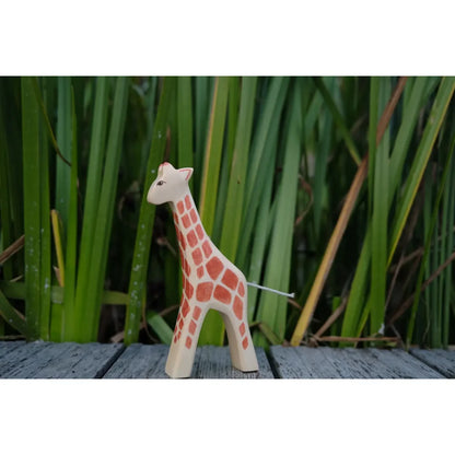 Holz Giraffen Spielzeug mit orange und weißen Flecken, Produkt Giraffe