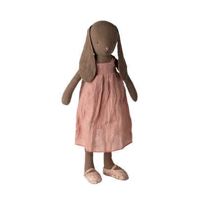 Maileg Hase Grösse 4 in weichen Naturstoffen, taupe mit rosa Kleid