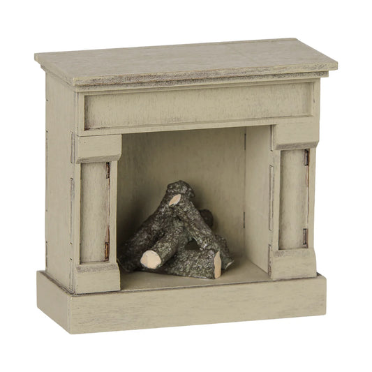 Maileg Kamin Maus Off White